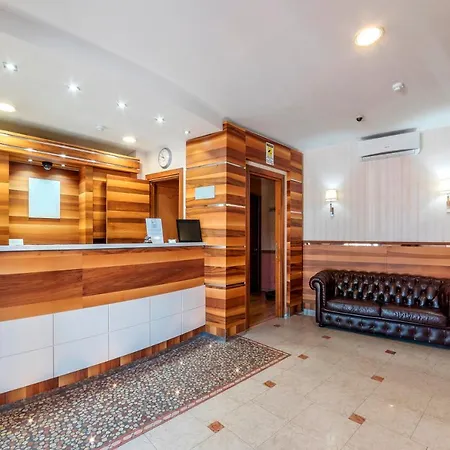 Riviera 3*