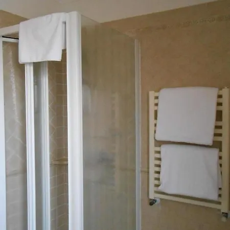 Riviera فيوميتشينو