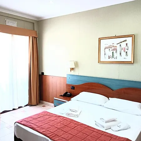 Riviera Hotel