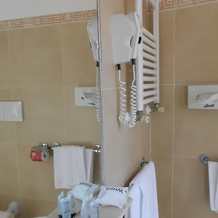 Riviera Hotel Fiumicino