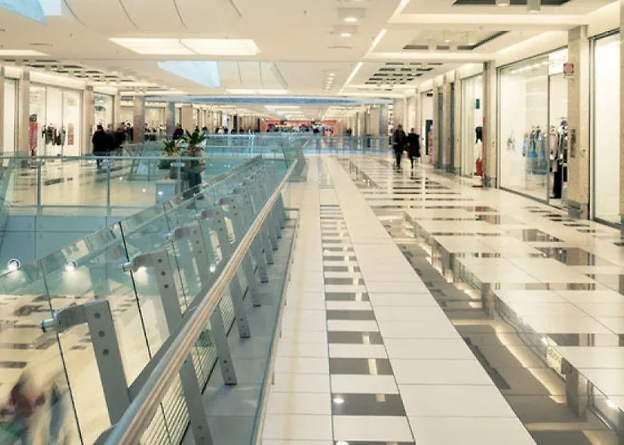 Отель Riviera 3*