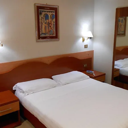 Riviera 3*
